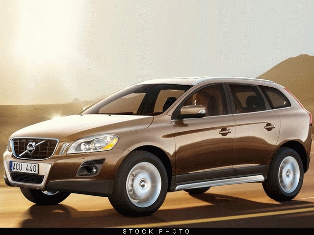 Volvo XC60 2010 photo 2