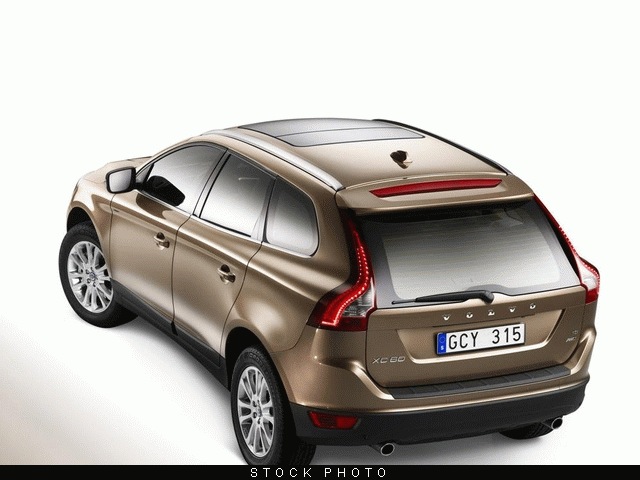 Volvo XC60 2010 photo 4