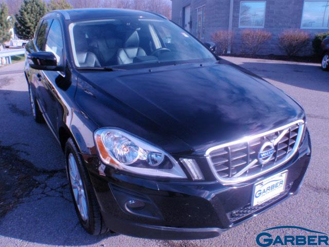 Volvo XC60 2010 photo 2