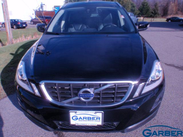 Volvo XC60 2010 photo 3