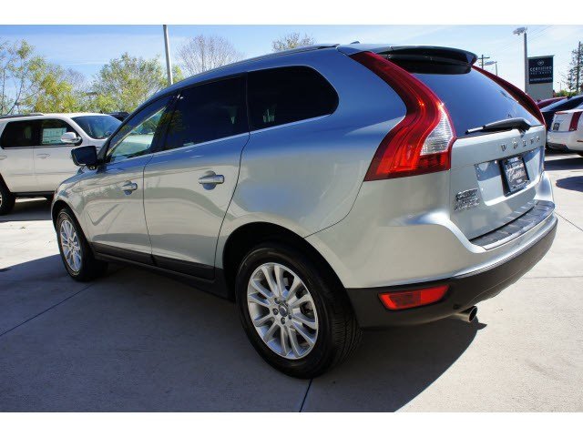 Volvo XC60 2010 photo 4