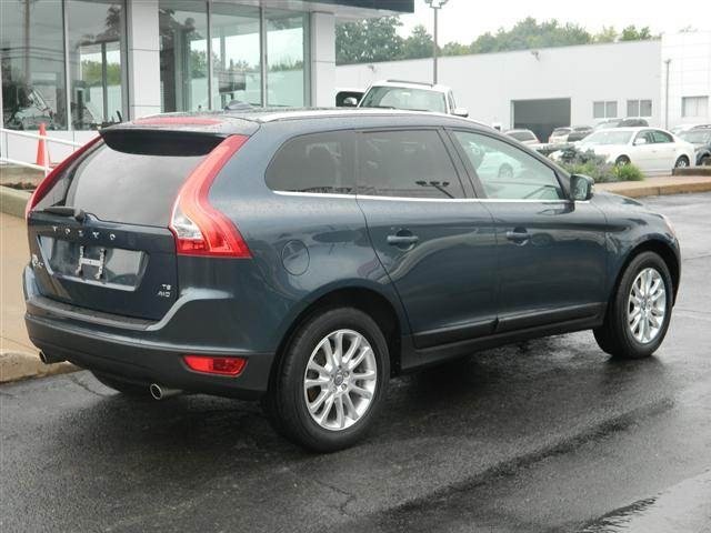 Volvo XC60 2010 photo 2