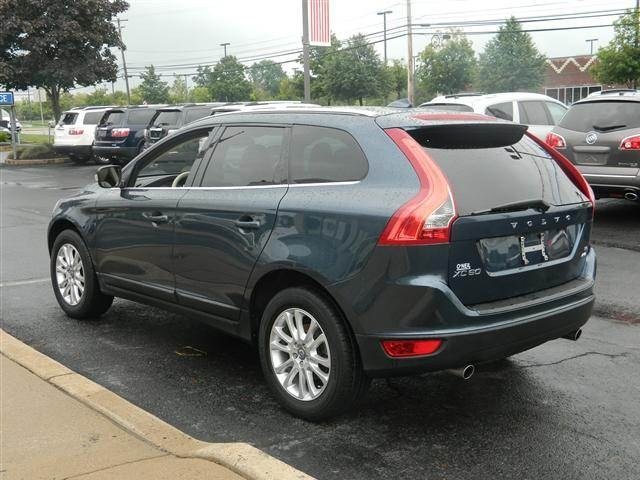 Volvo XC60 2010 photo 4