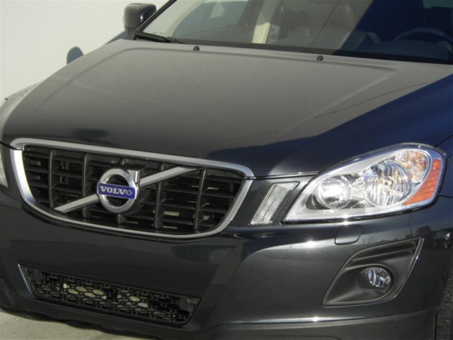 Volvo XC60 2010 photo 1