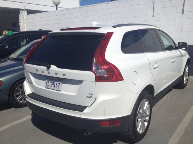 Volvo XC60 2010 photo 2