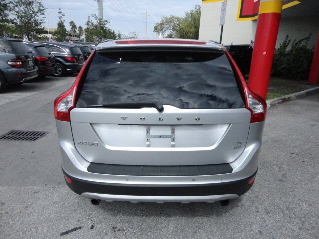 Volvo XC60 2010 photo 5