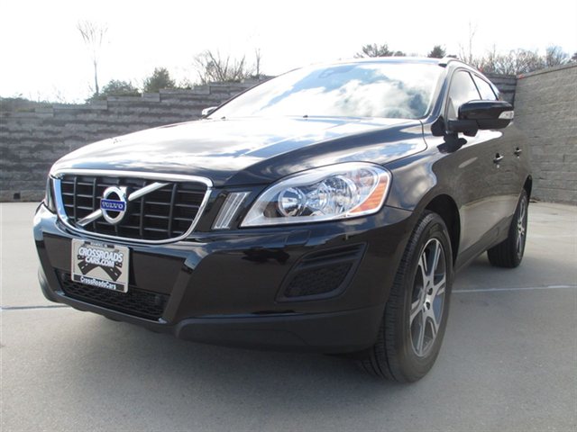 Volvo XC60 2011 photo 2