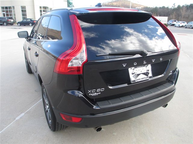 Volvo XC60 2011 photo 3