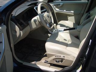 Volvo XC60 2011 photo 2