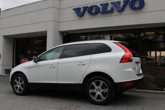 Volvo XC60 2011 photo 1