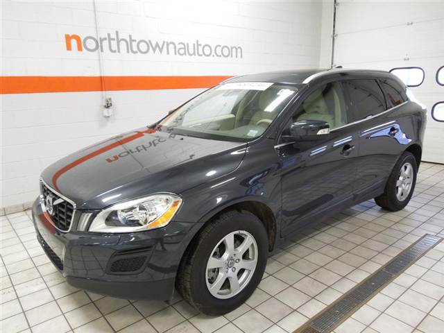 Volvo XC60 2011 photo 4