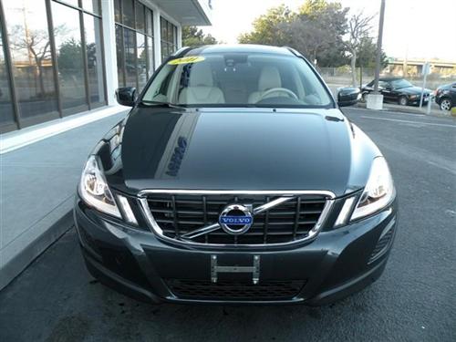 Volvo XC60 2011 photo 1