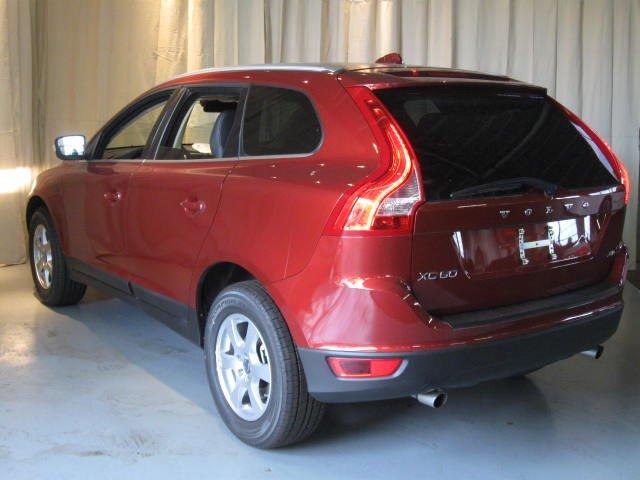 Volvo XC60 2011 photo 3