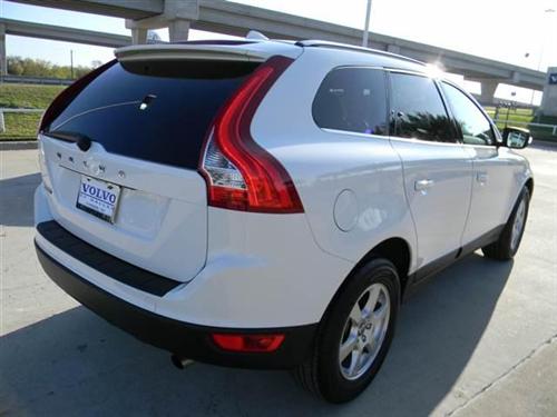 Volvo XC60 2011 photo 4