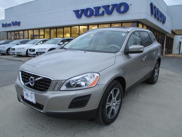 Volvo XC60 2011 photo 5