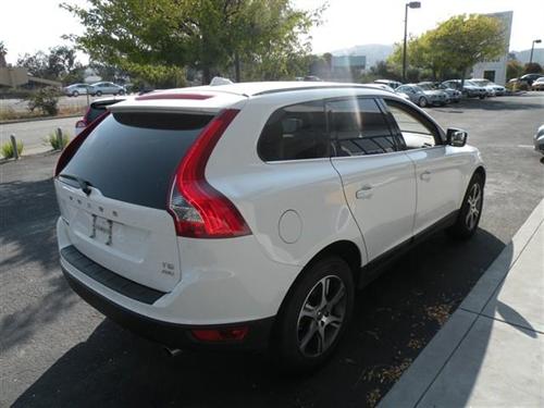 Volvo XC60 2011 photo 3