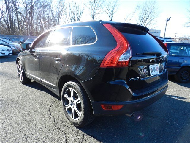 Volvo XC60 2011 photo 4