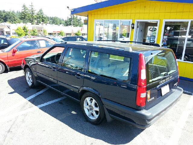 Volvo XC70 1999 photo 4