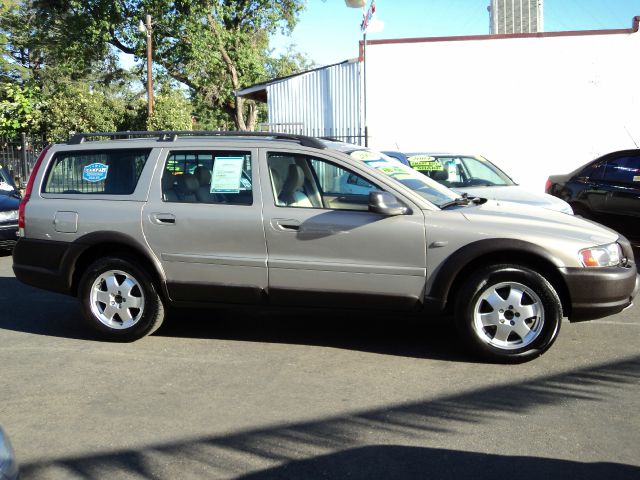 Volvo XC70 2001 photo 4