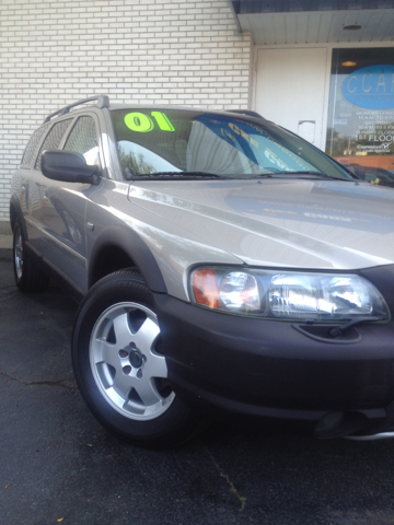 Volvo XC70 2001 photo 2