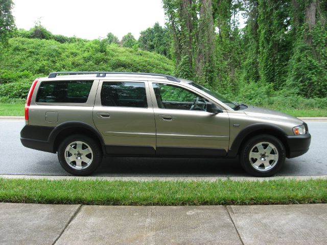 Volvo XC70 2003 photo 1