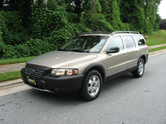 Volvo XC70 2003 photo 26