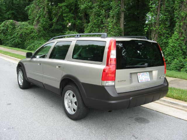 Volvo XC70 2003 photo 4