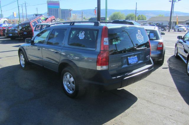 Volvo XC70 2003 photo 14