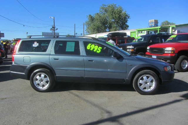 Volvo XC70 2003 photo 25