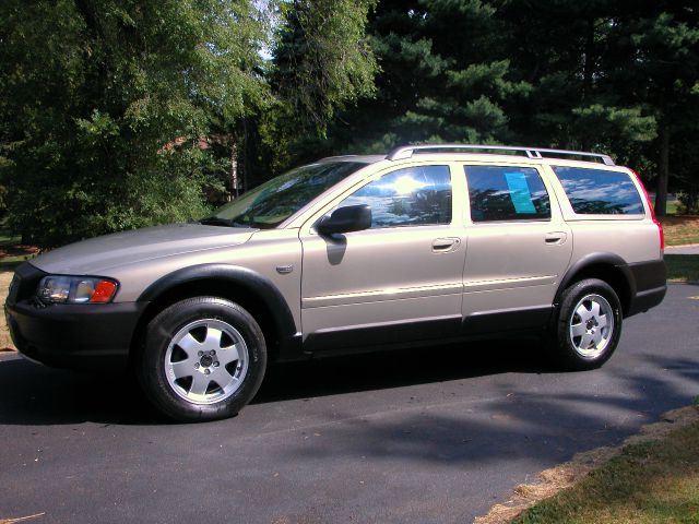 Volvo XC70 2004 photo 3