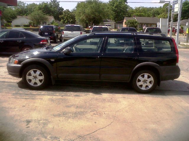 Volvo XC70 2004 photo 8