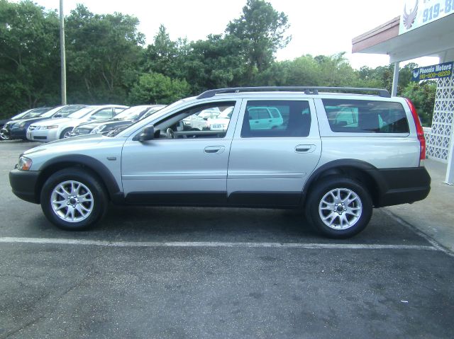 Volvo XC70 2004 photo 3