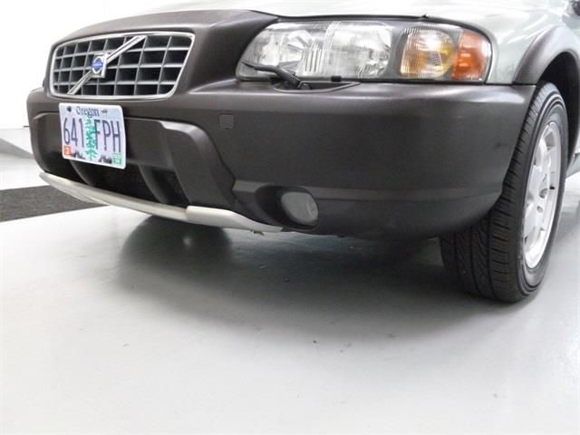 Volvo XC70 2004 photo 21