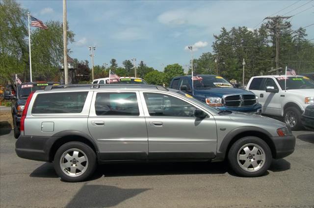 Volvo XC70 2004 photo 12