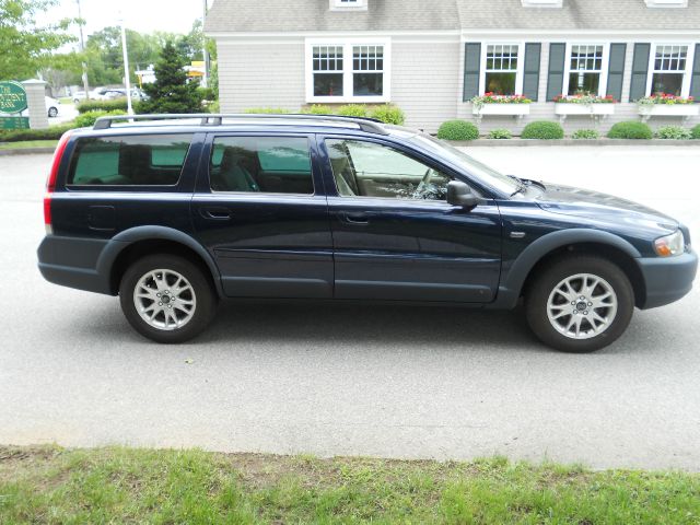 Volvo XC70 2004 photo 3