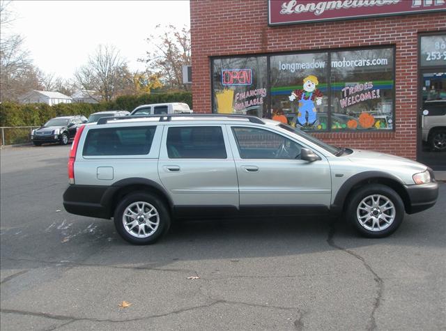 Volvo XC70 SXT TRX4 Sport Utility