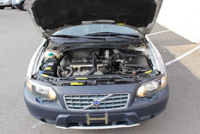 Volvo XC70 2004 photo 17