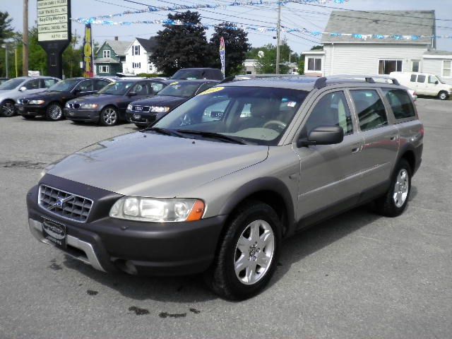 Volvo XC70 2005 photo 1