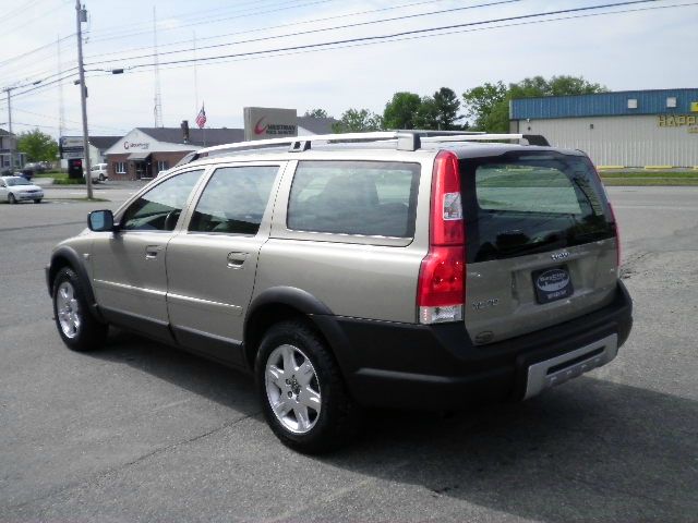 Volvo XC70 2005 photo 3