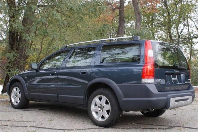 Volvo XC70 2005 photo 2