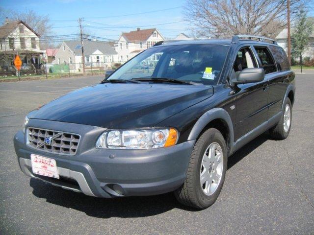 Volvo XC70 2005 photo 1