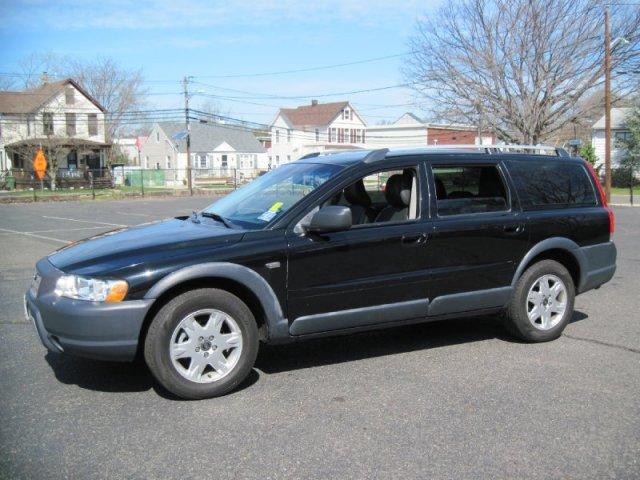 Volvo XC70 2005 photo 2