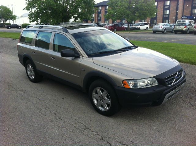 Volvo XC70 2005 photo 6