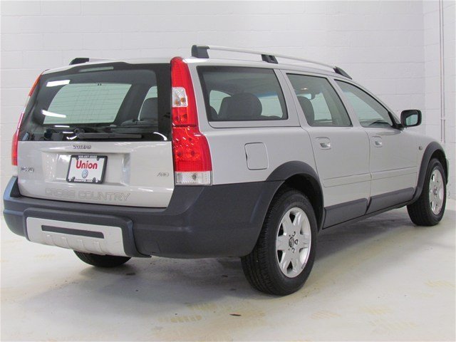 Volvo XC70 2006 photo 2