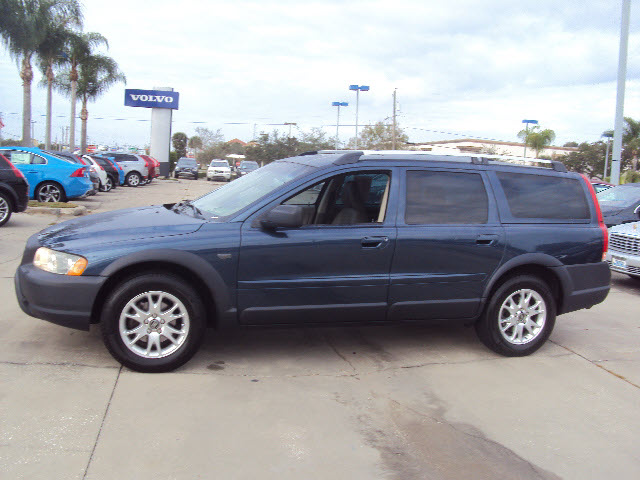 Volvo XC70 2006 photo 3