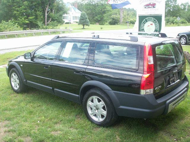 Volvo XC70 2006 photo 1