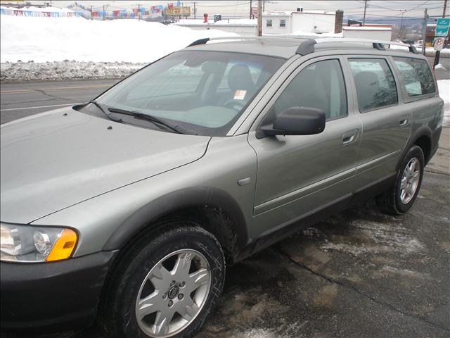 Volvo XC70 2006 photo 1