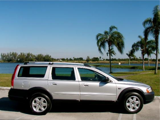 Volvo XC70 2006 photo 2