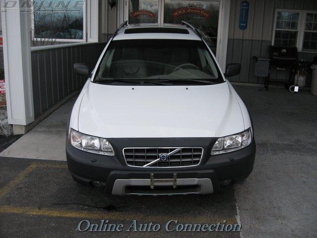 Volvo XC70 2006 photo 2