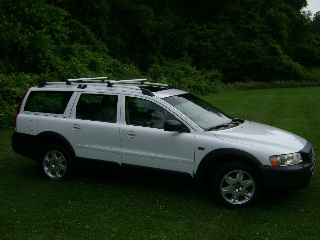 Volvo XC70 2006 photo 3